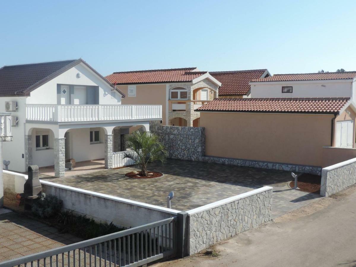 Slatina 13/1 Apartment Vir Exterior photo